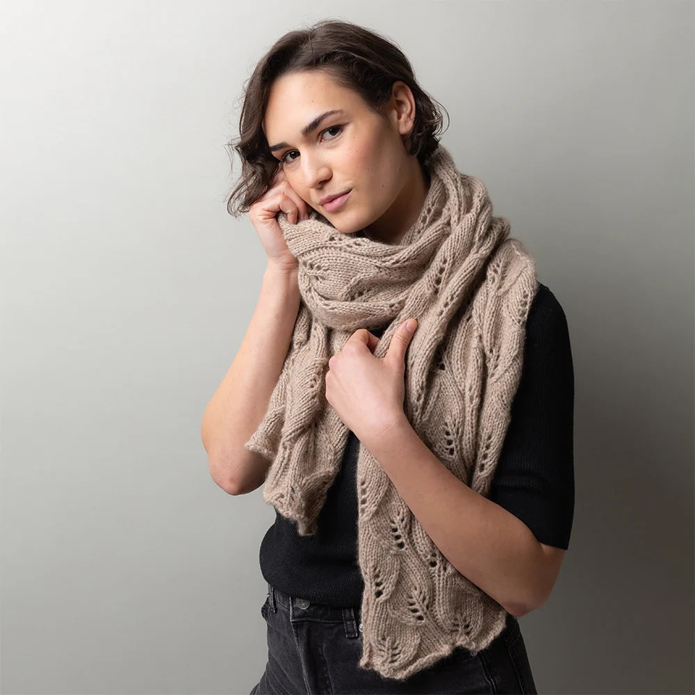 Whirling Leaves Tuch | zart und weich aus Cashmere Delizia von Pascuali