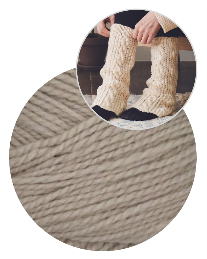 Heidi Leg Warmers | warme Zopfmusterstulpen aus Woolia von Gepard Garn