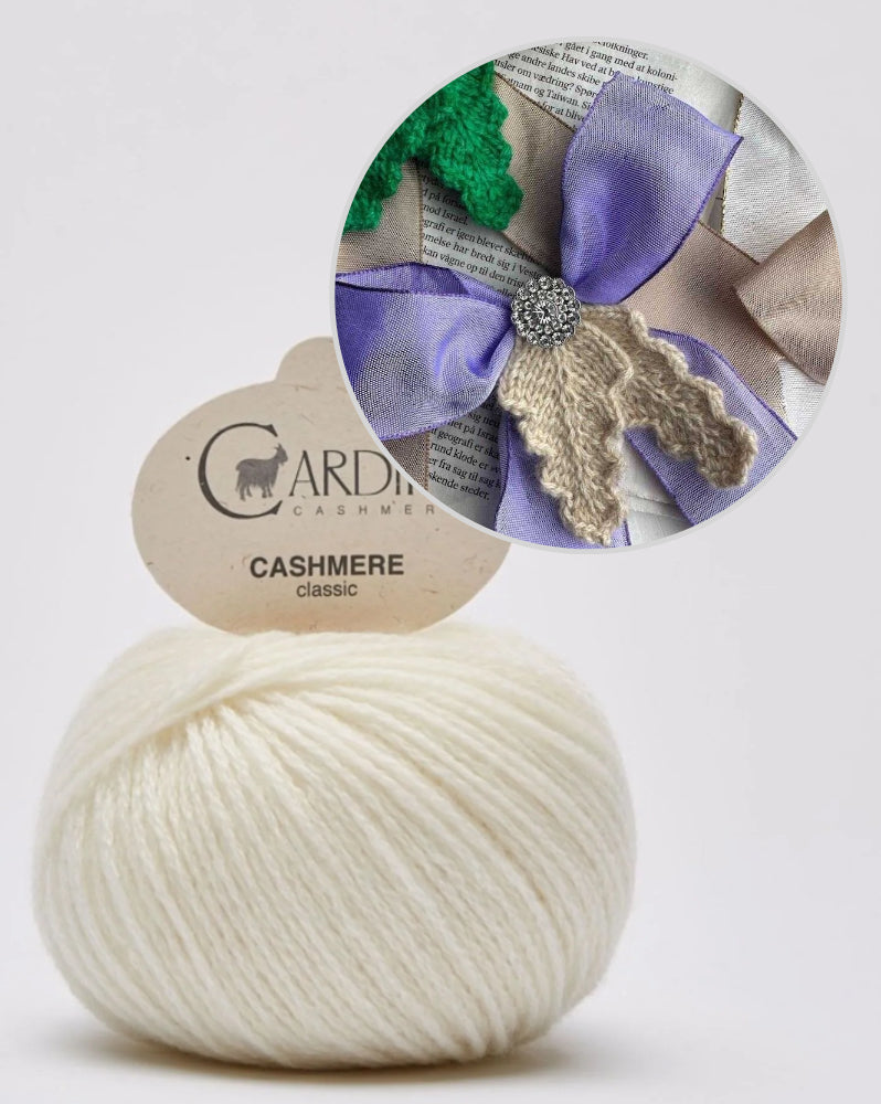 Holly Bow | festliche Schleife mit Gratisanleitung aus Classic Cashmere von Cardiff