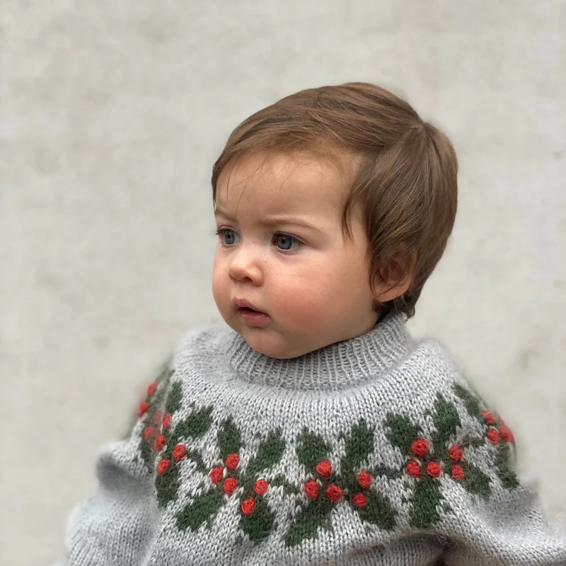 Holly Sweater Kids | bezaubernder Weihnachtspullover aus Merino und Soft Silk Mohair von Knitting for Olive