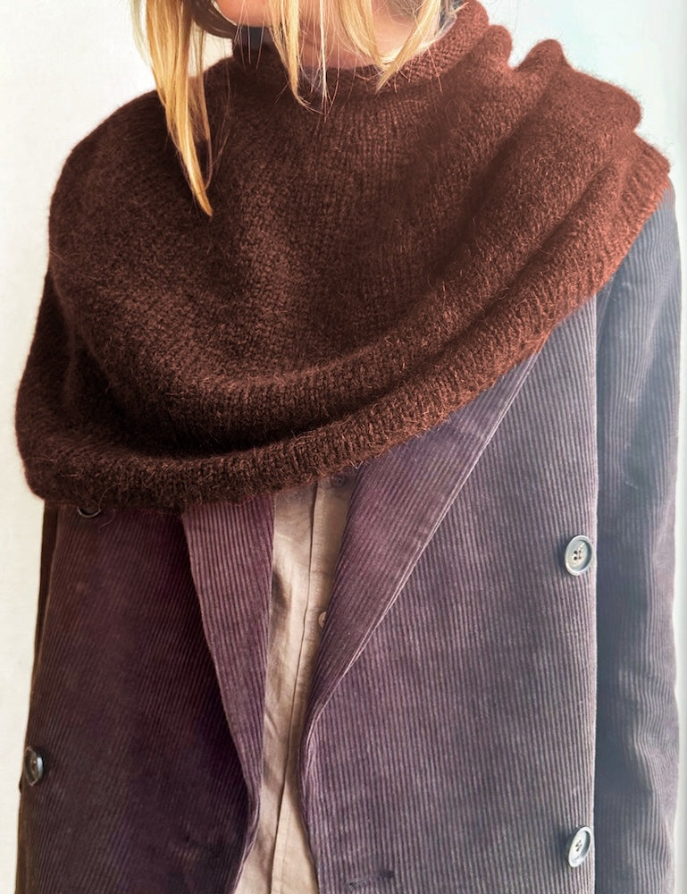 LeKnit Plain Yoke Poncho mit Poppy von Sandnes Garn 1