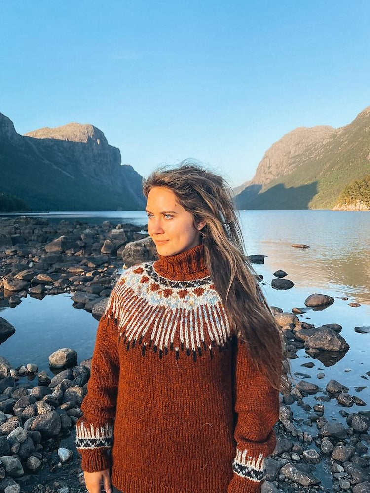 Hopi Polar Sweater von Linka Neumann als Strckset mit Alafosslopi von Lopi Island 1