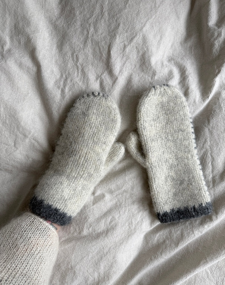 Novemberknits Io Mittens mit Fritidsgarn von Sandnes Garn 1