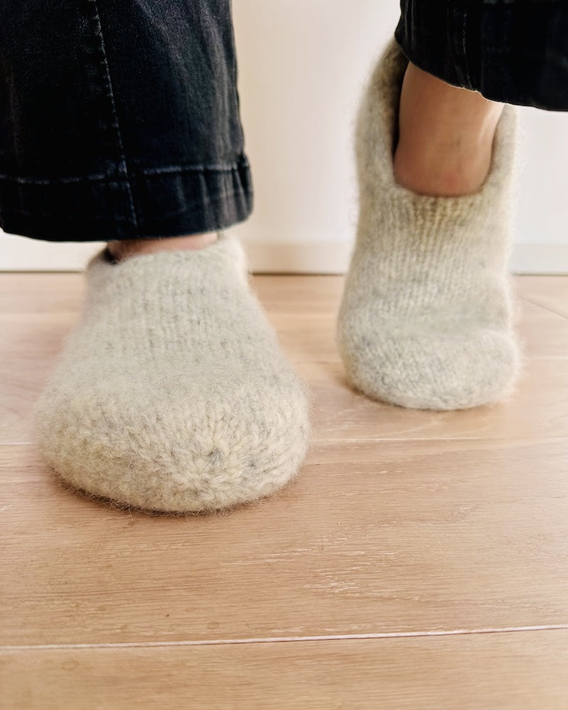 Family Filzhausschuhe | gemütlich und doppelt warm aus Fritidsgarn von Sandnes Garn