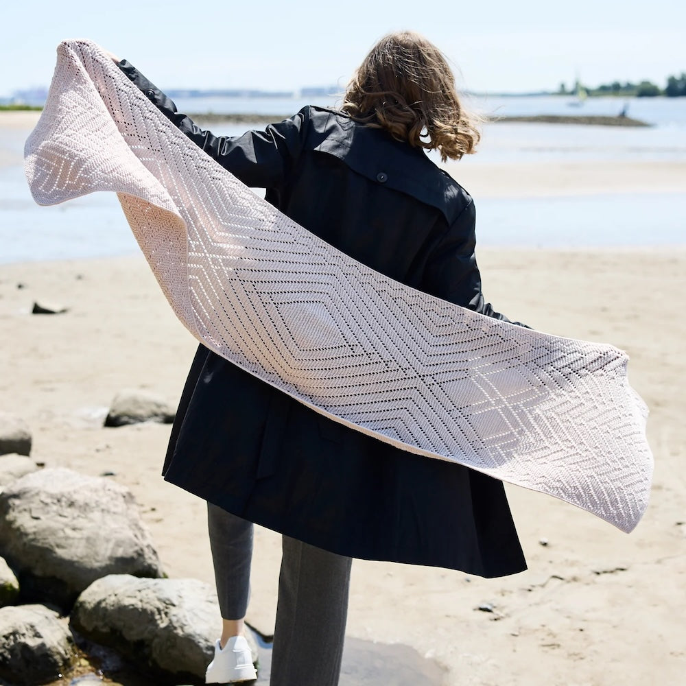 Tuch Miran | unbefangen leicht aus Cheeky Merino Joy von Rosy Green Wool