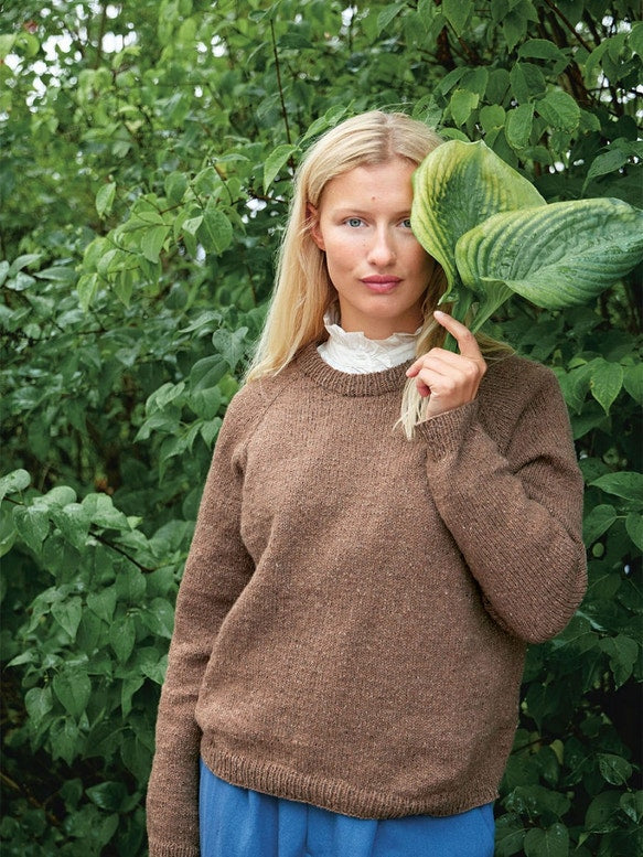 Sandnes, Debutant Sweater, Farbe: braun 2