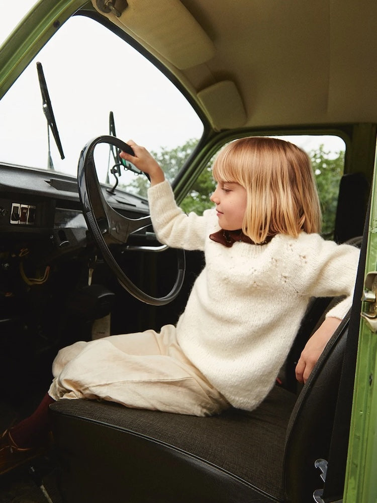 Sandes Einzelanleitung Mykt til Barn, Sweet Pea Sweater Junior aus Kos 1