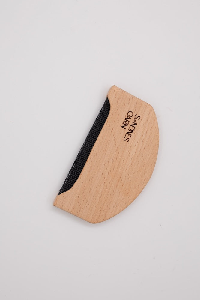 Wool comb | to freshen up your knitted items