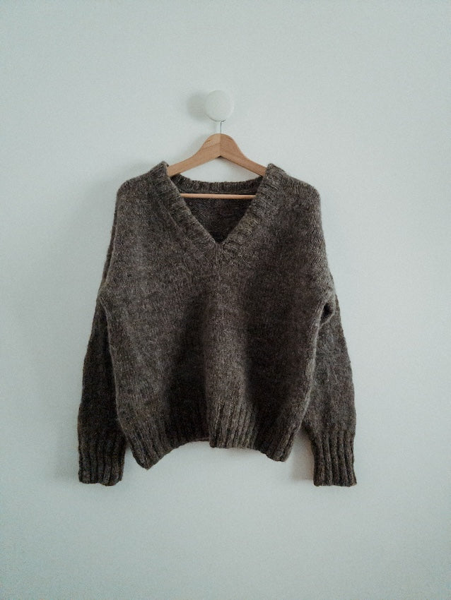 Chloe Sweater von Woodlandsknits, hier für Garnpaket mit Halaus von Novita