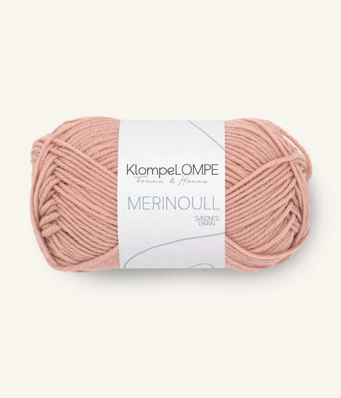 Sandende Garn Klompelompe Merinoull Farbe 3332