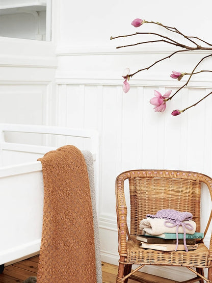 Rillchen Decke Baby - mit Gratisanleitung | leicht und anschmiegsam aus Mandarin Petit von Sandnes Garn