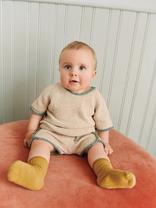 Jonathan Set Junior | sportliche Kontraststreifen aus Line von Sandnes Garn