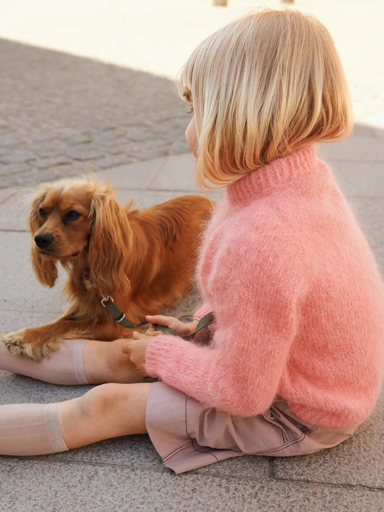 Spencer Sweater Junior aus der Kollektion 2408 Mykt til Barn von Sandnes mit Ballerina Chunky Mohair 2