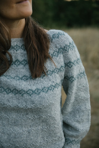 Sweater No. 93 | wunderschöne Muster aus Le Petit Lambswool von Biches & Bûches