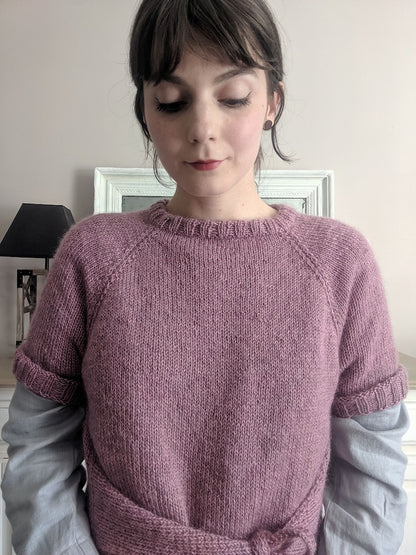 Closca Shirt | mit Schleifendetail aus Fleece Bluefaced Leicester DK von West Yorkshire Spinners
