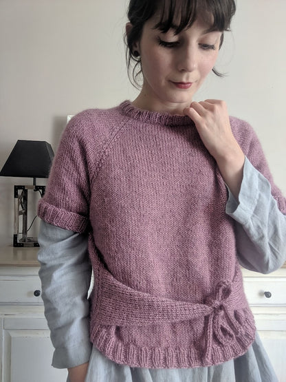 Closca Shirt | mit Schleifendetail aus Fleece Bluefaced Leicester DK von West Yorkshire Spinners