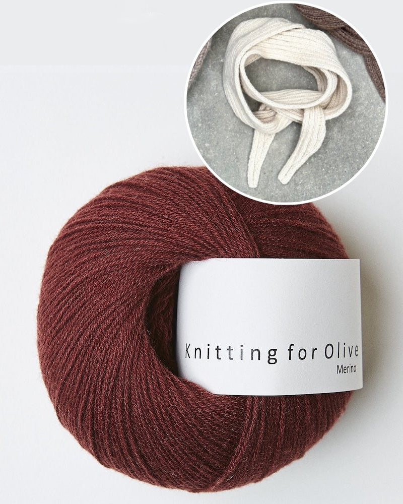 Knitting for Olive Alex Scarf in der Farbe claret