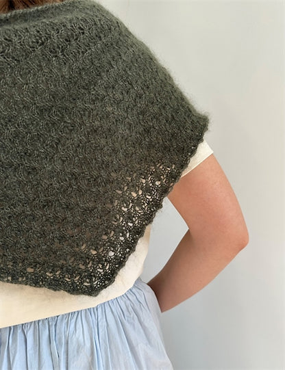 Bellis Scarf | zartes Blütenmuster aus Alpakka Folgetrad und Tynn Silk Mohair von Sandnes Garn