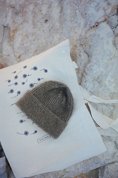 London-pipo | Peruspipo langoista Le Petit Lambswool ja Le Petit Silk & Mohair, valmistajat Biches & Bûches