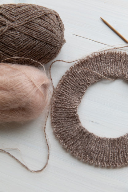 London-pipo | Peruspipo langoista Le Petit Lambswool ja Le Petit Silk & Mohair, valmistajat Biches & Bûches