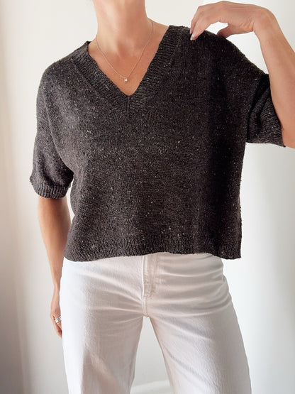 Hanuma Shirt V-Neck | vorteilhafter V-Ausschnitt aus Pure Silk von Knitting for Olive