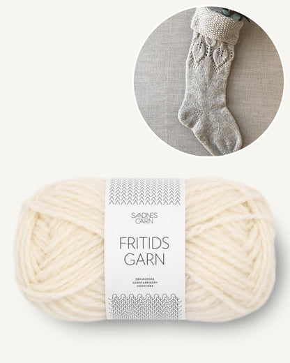 Dahlia Christmas stocking | enchanting Santa stocking made from Fritidsgarn by Sandnes Garn 
