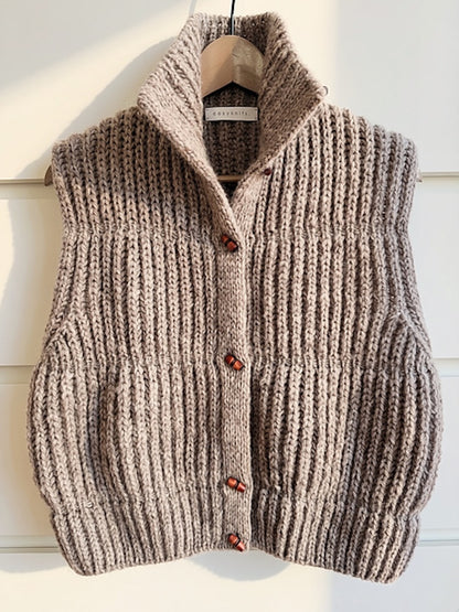 Puffer Vest | fluffige Weste aus Fritidsgarn von Sandnes Garn