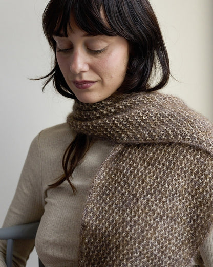 Thit Shawl | fin struktur av Wild & Soft och Kid Seta från Gepard Garn