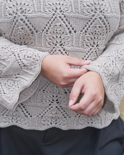 Madeleine Sweater | romantisches Lacemuster aus Merino
