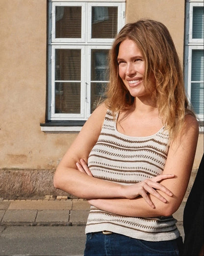Lima Top | grafisches Muster aus Cotton Merino von Knitting for Olive