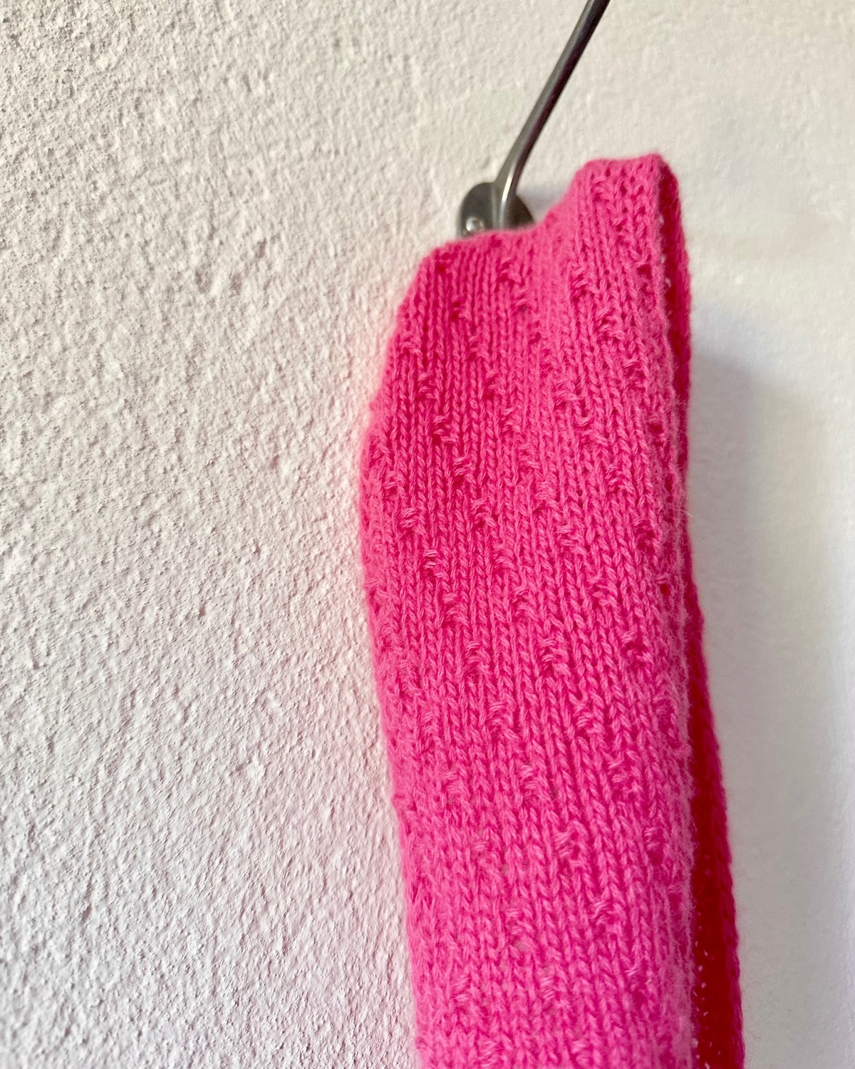 Rabea von gute-garne Pebble Scarf mit Cashmere von Sandnes Garn 8