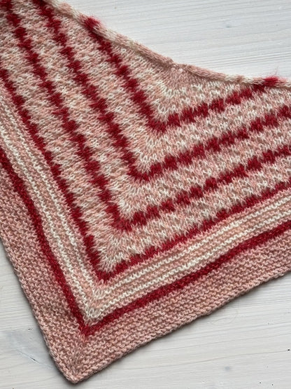 Isla Shawl Winter Edition | zart flauschig aus Le Petit Lambswool und Le Petit Silk & Mohair von Biches & Bûches