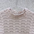 Knitting for Olive Barbroe Bluse Detail Halsausschnitt