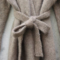 Knitting for Olive Charles Grey Cardigan Gürtel