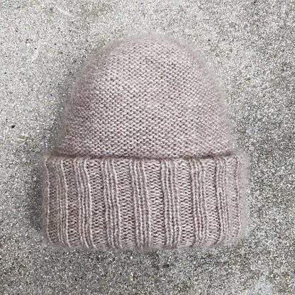 Knitting for Olive Frederiksberg Beanie auf links gezogen