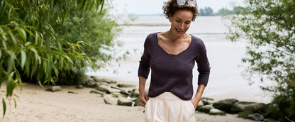 Twilight Trail Pullover | Wickelpullover aus Cheeky Merino Joy von Rosy Green Wool