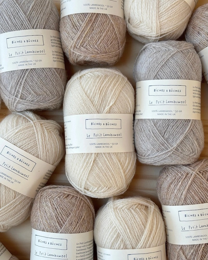Biches et Bûches Le Petit Lambswool Übersicht