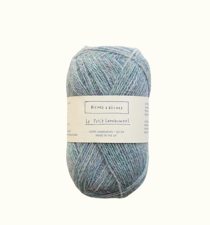 Biches et Bûches Le Petit Lambswool Farbe green pink turquoise