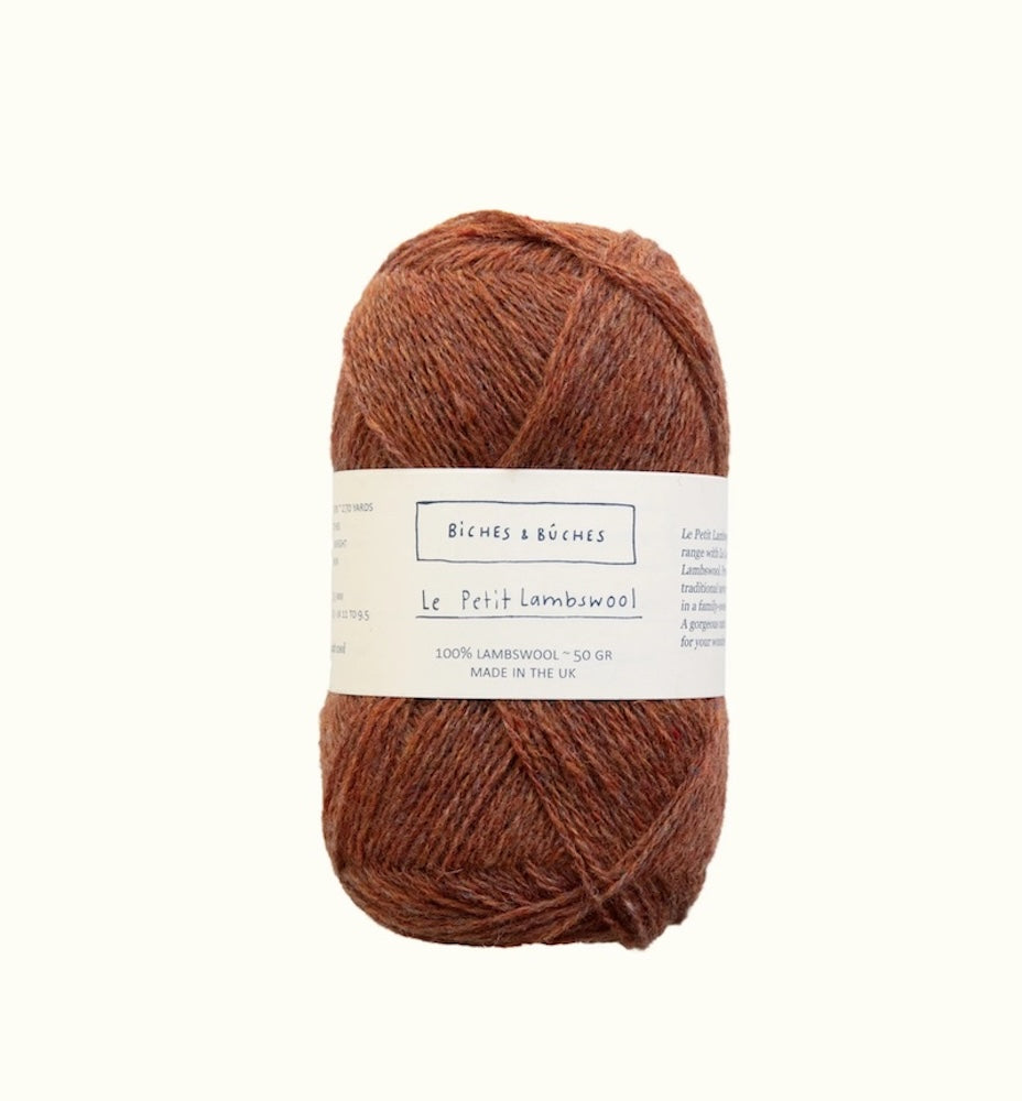 Biches et Bûches Le Petit Lambswool Farbe red brown