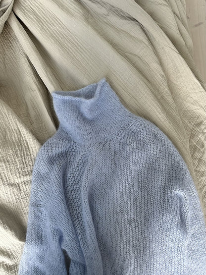 Light Loop kõrge kaelus | pehme ja vaba Le Petit Silk & Mohair’st, tootjalt Biches & Bûches