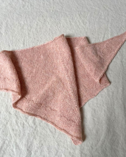 Lille Hjerte Shawl | zarte kleine Herzen aus Le Petit Lambswool von Biches & Bûches