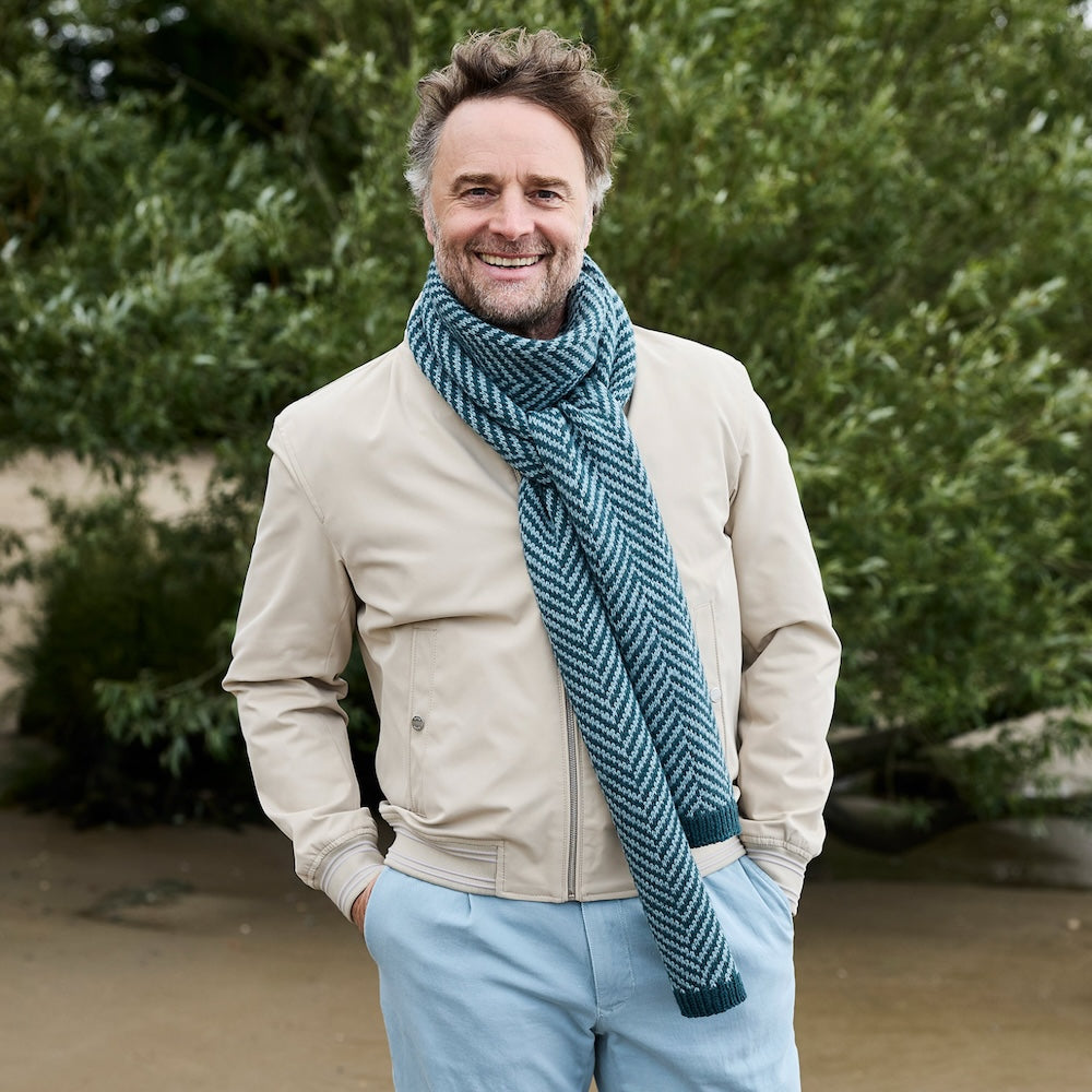 Linewalk-sjaal | visgraatpatroon van Lovely Merino Treat van Rosy Green Wool