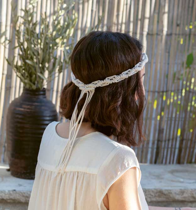 Makramee im Boho-Look, Modellbild, Stirnband geknüpft