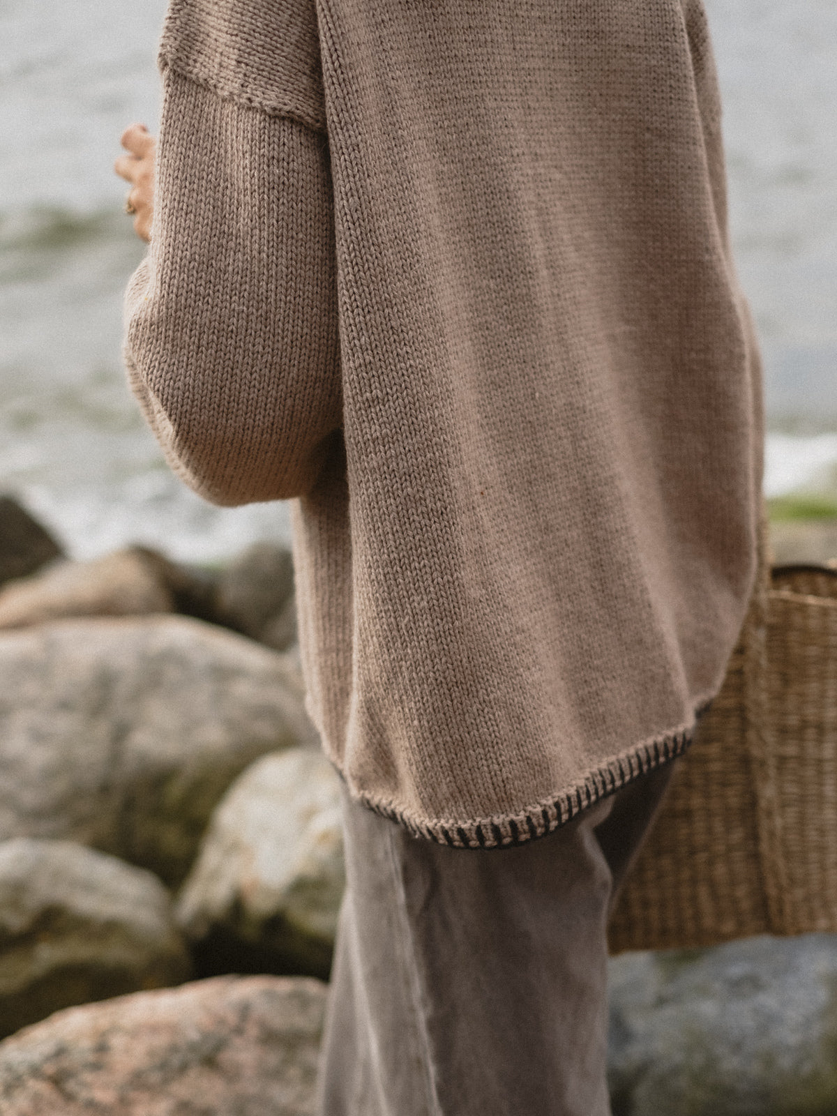 Kutovakika Nomad Sweater mit Helene von Novita 13