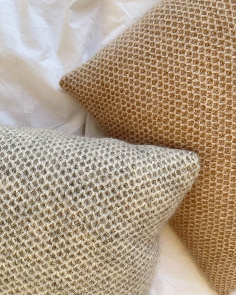 PetiteKnit Anleitung Honey Pillow 