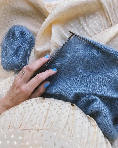 PetiteKnit Novice Sweater Mohair Edition hellblau 5