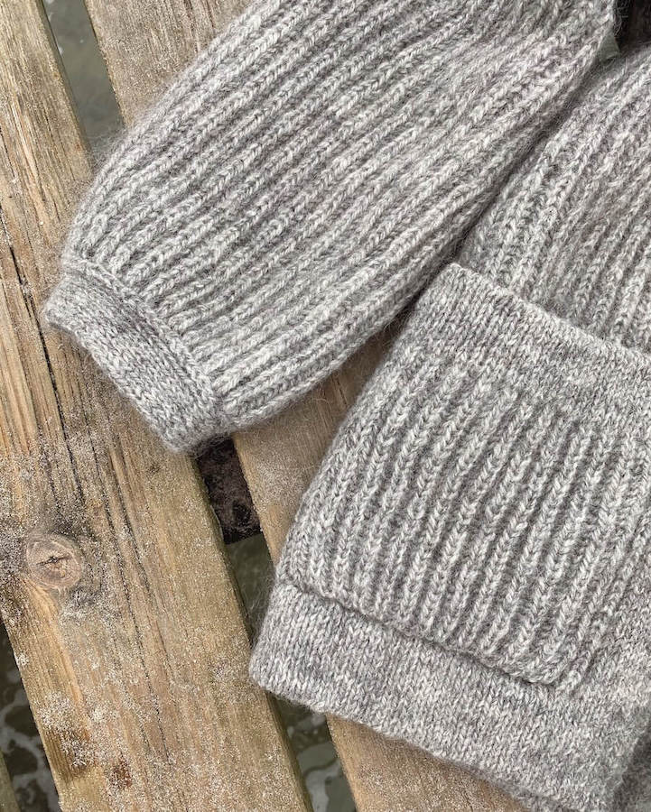 PetiteKnit November Jacket mit Peer Gynt von Sandnes Garn 7