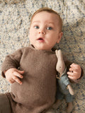 Sandnesmagazin 2303 Baby, Modellbild Strampler langärmelig