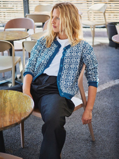 Myrdaljacke | klassisch schönes Norwegermuster aus Sisu von Sandnes Garn