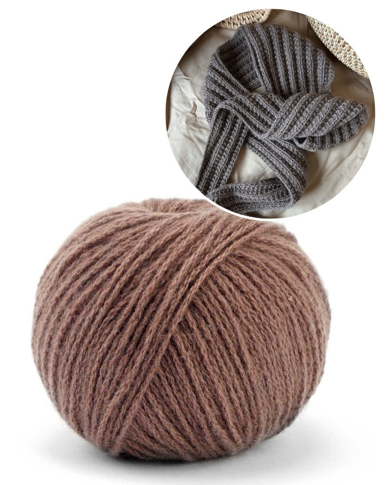 My Favorite Things Knitwear Scarf No. 3 aus Pascuali Cashmere 6/28 muskat